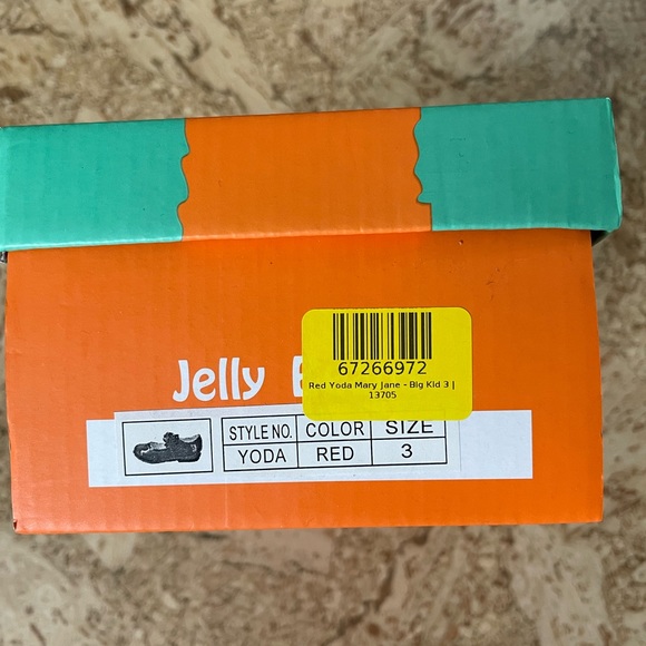 New never worn with box! Red Mary-Jane shoes. Child sz 3. Perfect for Christmas. - Picture 4 of 4